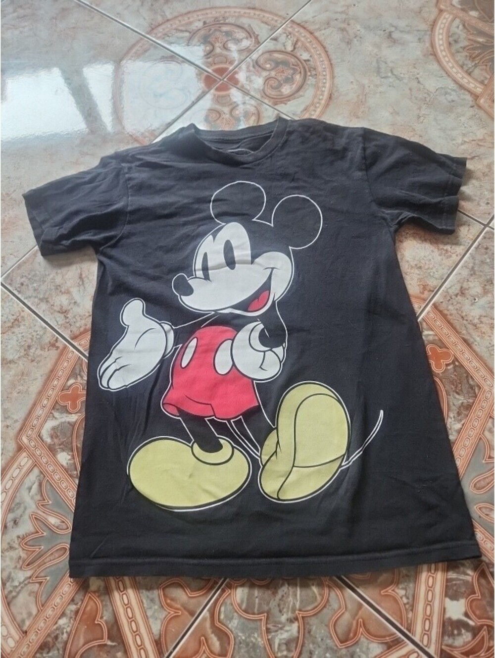Disney Mickey Mouse Graphic Shirt Sz Small
